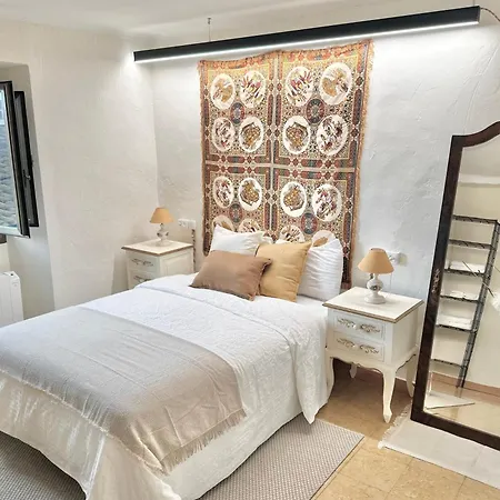 Casa Medieval En El Centro De Holiday home *