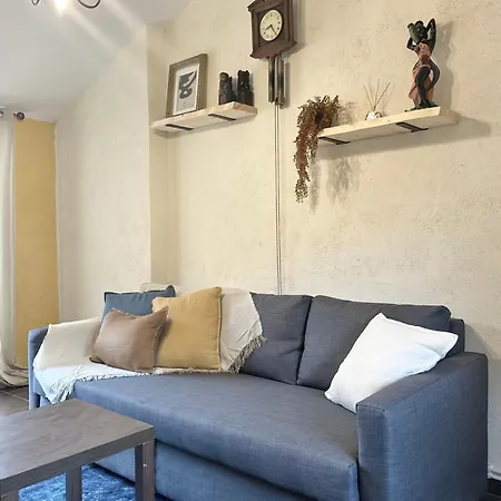 Nyaraló Montblanc - Sleeps 4 - Parking - City Centre *